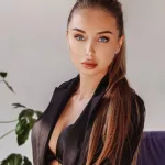 VIP эскорт от Анастасия работает в Москве